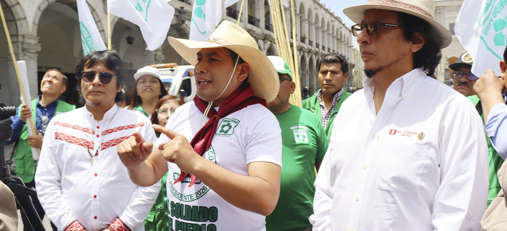 Charly Carrasco propone servicio militar obligatorio para jóvenes